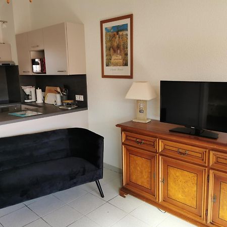 Rue De Corfou Les Grenadines Apartment แซนต์-มารี-ลา-แมร์ ภายนอก รูปภาพ